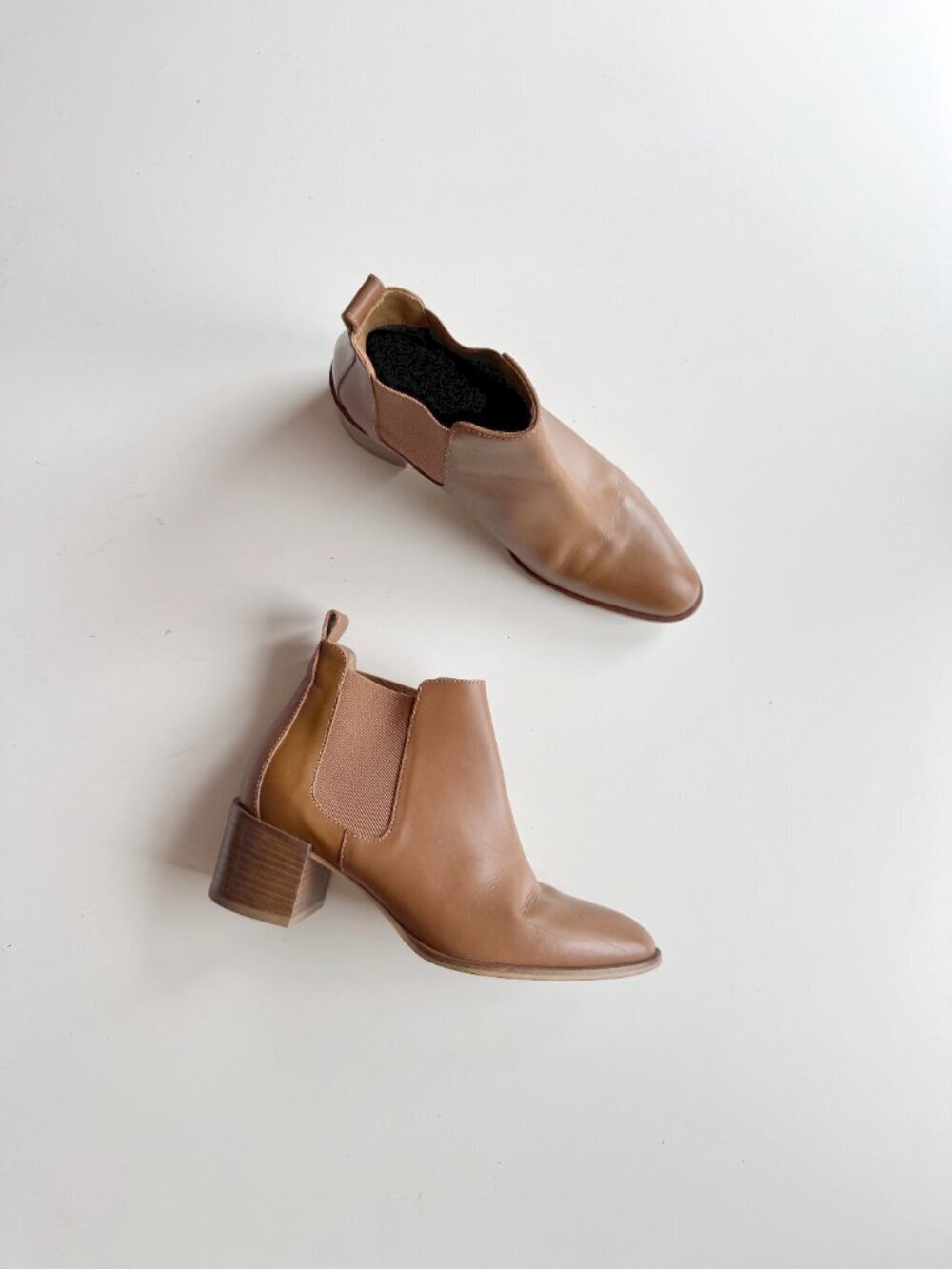 EVERLANE The Heel Boot Cognac Brown Leather Block Heel Ankle Boots, Size 6.5